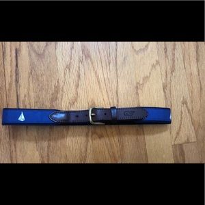 Vineyard Vines Youth Boys belt size 28